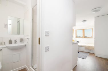 Herne Hill, Brixton, London - Image 3